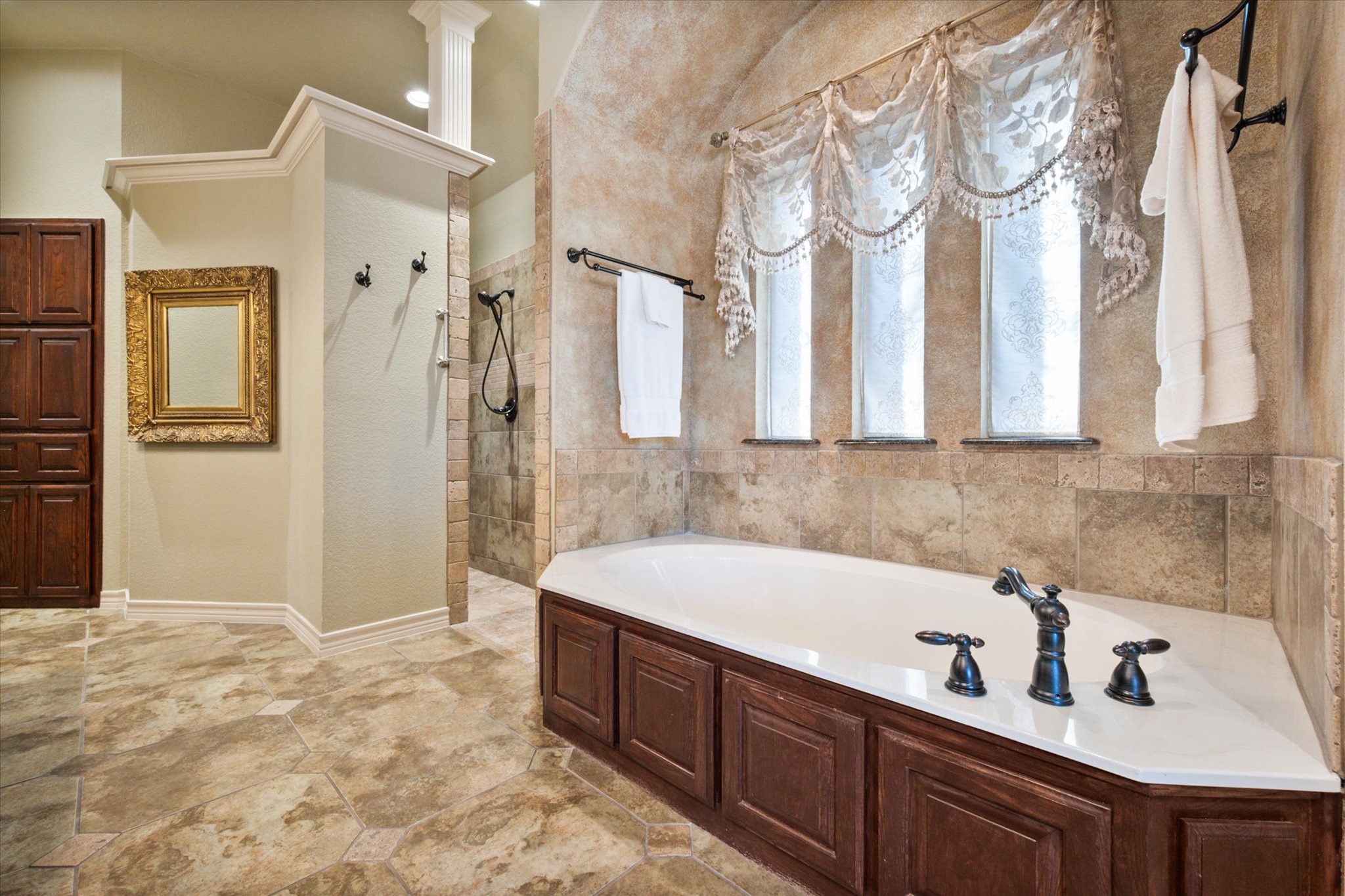1211 Northglen Court Mansfield TX 76063