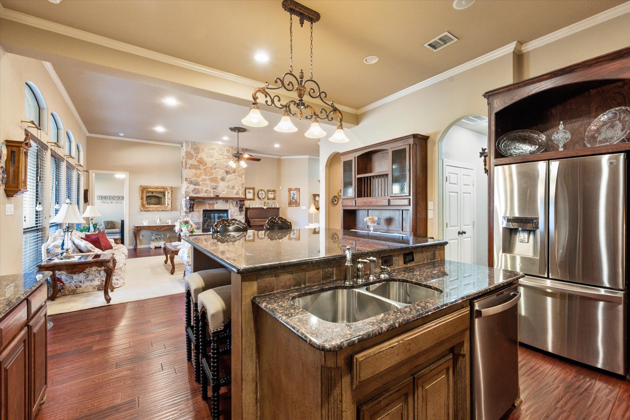 1211 Northglen Court Mansfield TX 76063