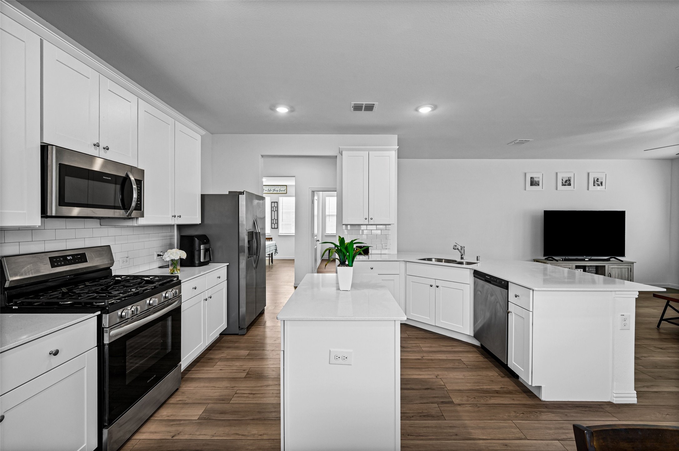 1312 Pistachio Drive Azle TX 76020