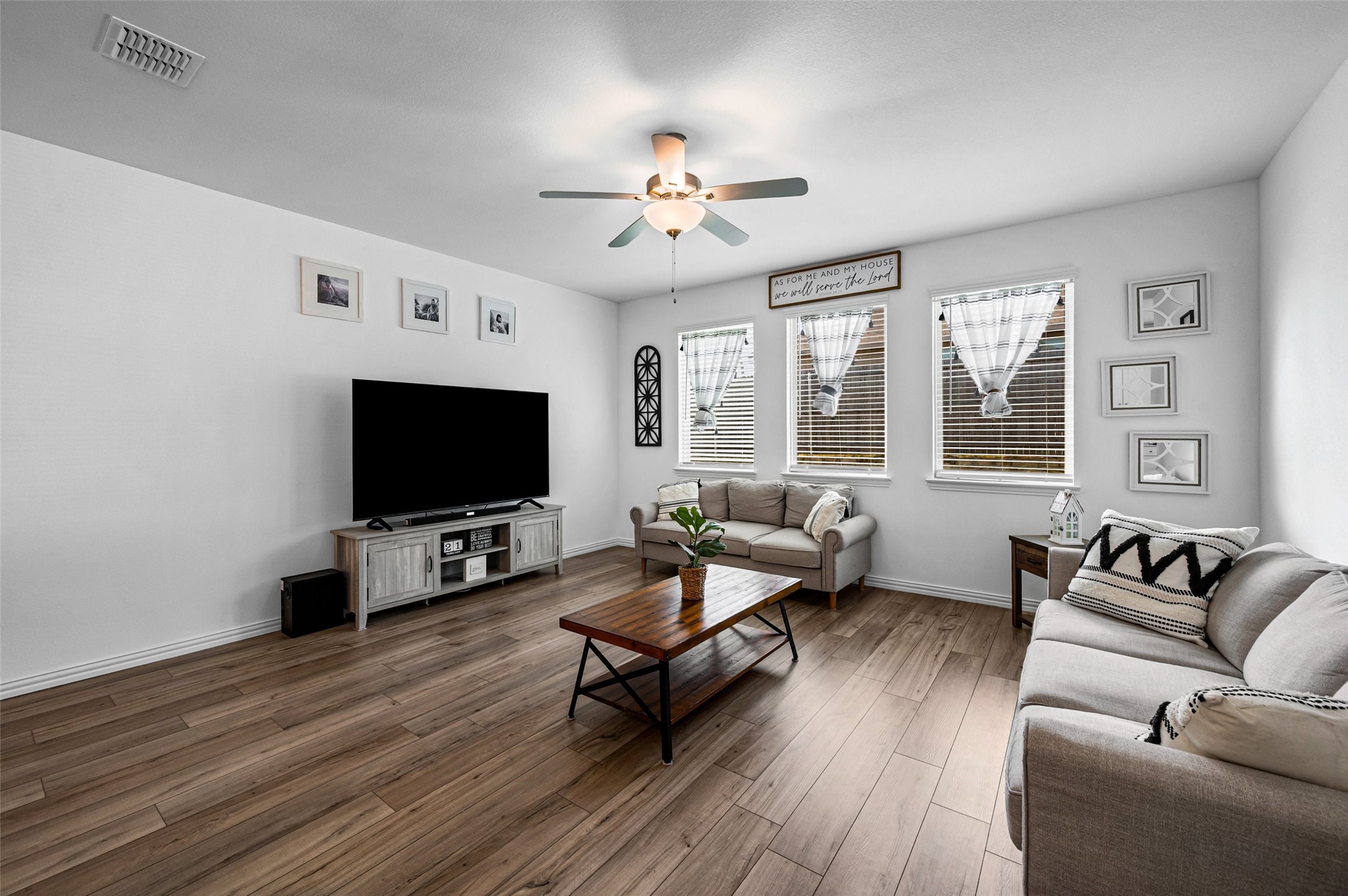 1312 Pistachio Drive Azle TX 76020