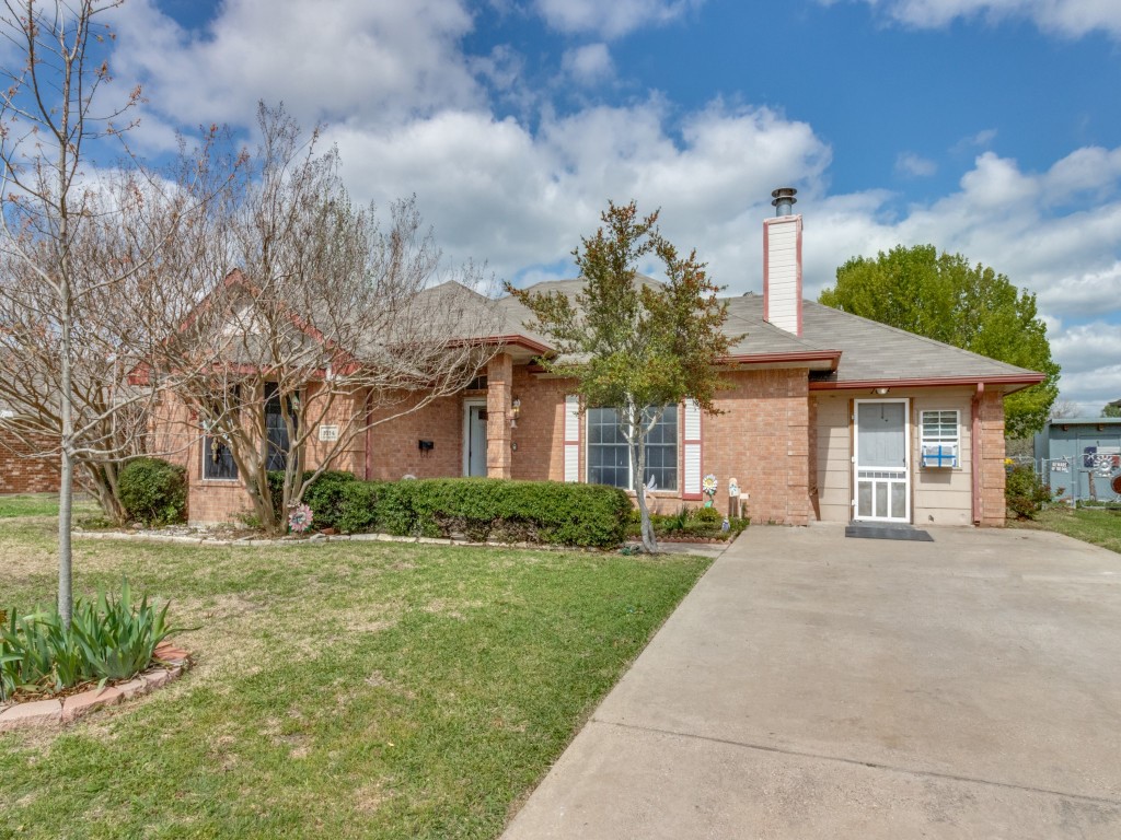1014 Woodside Lane Seagoville TX 75159