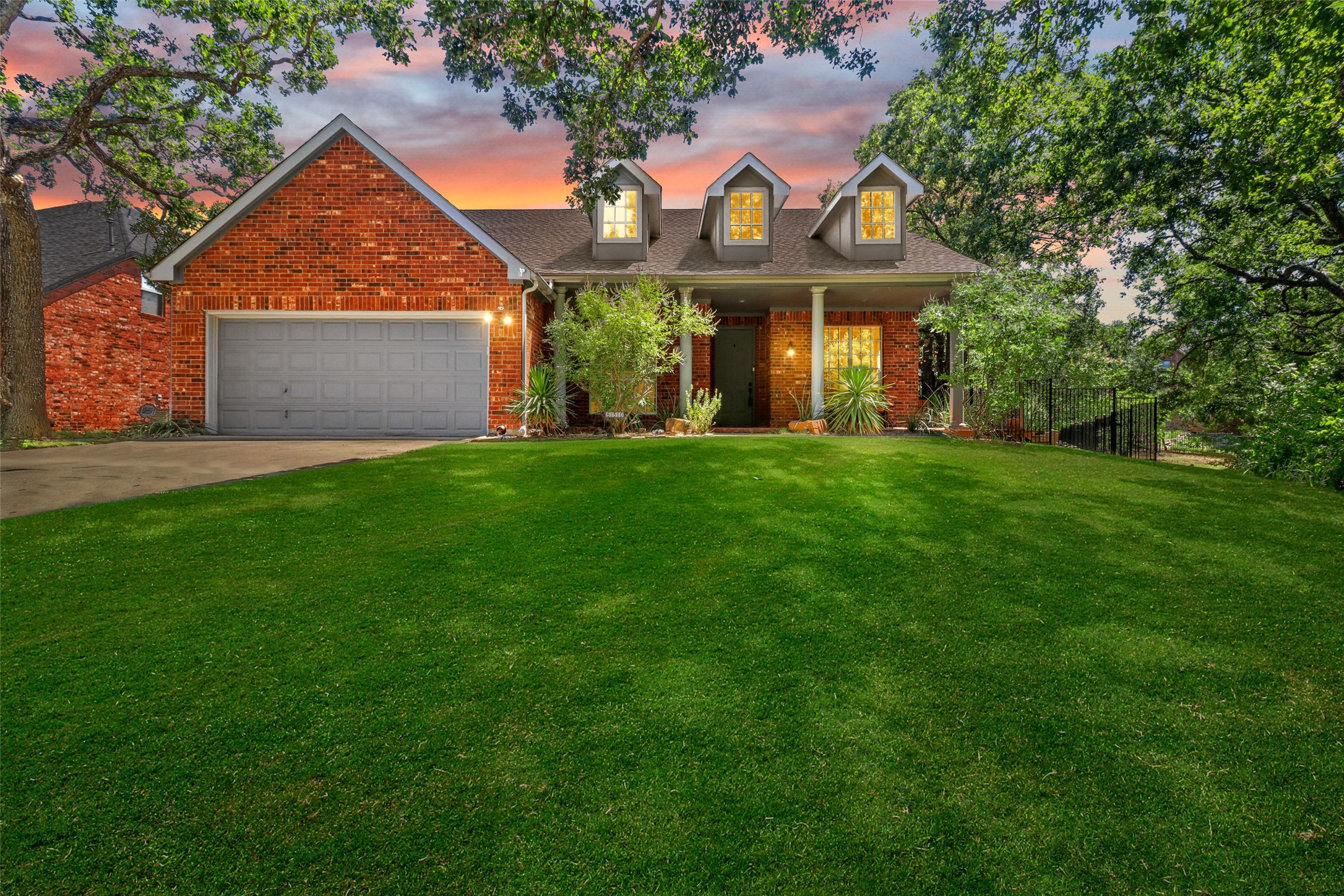 550 Briaroaks Drive Lake Dallas TX 75065