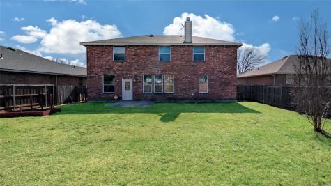 523 Zachum Drive Arlington TX 76002
