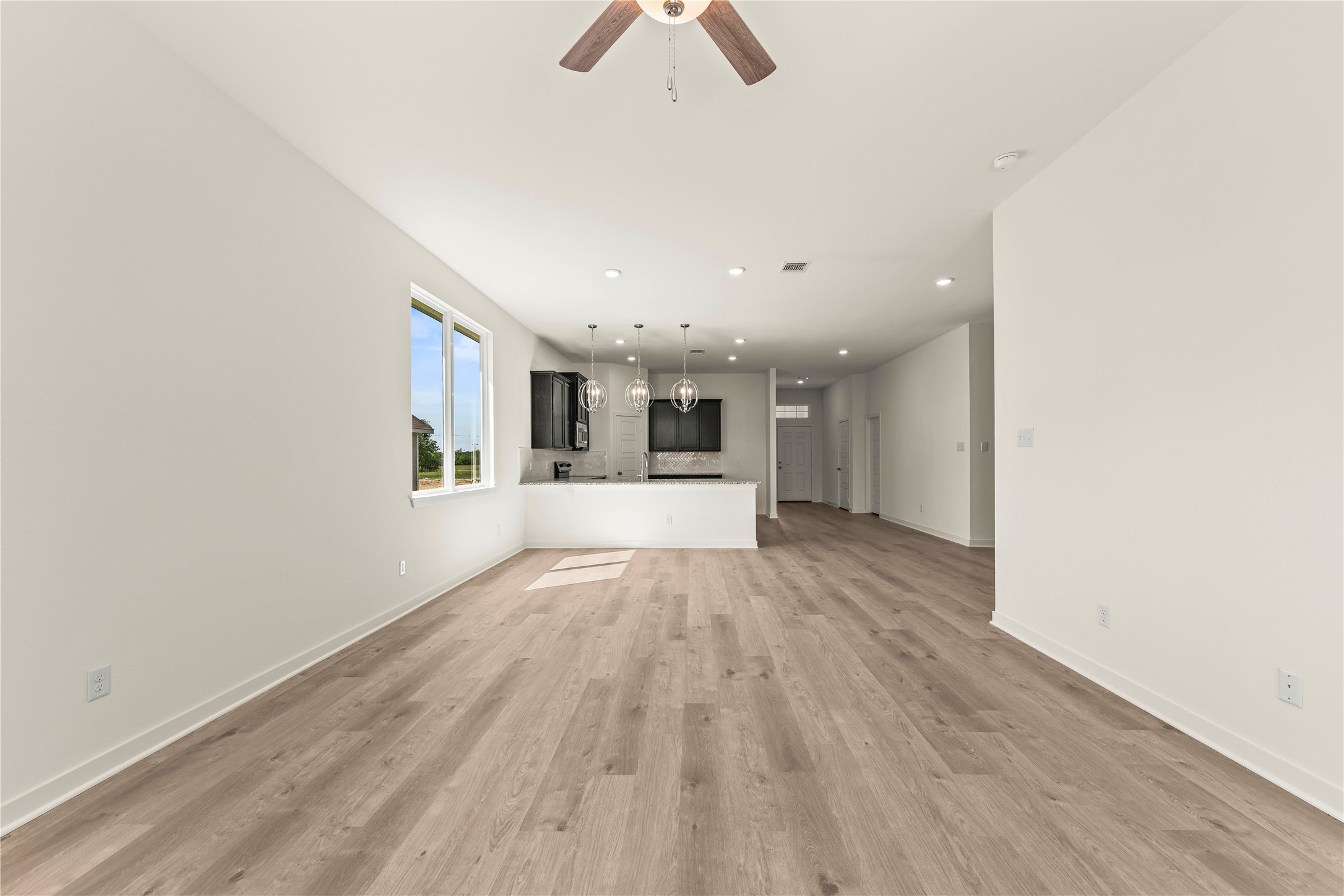 109 Adaline Bend Mcgregor TX 76657