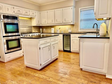 7318 Danashire Avenue Dallas TX 75231