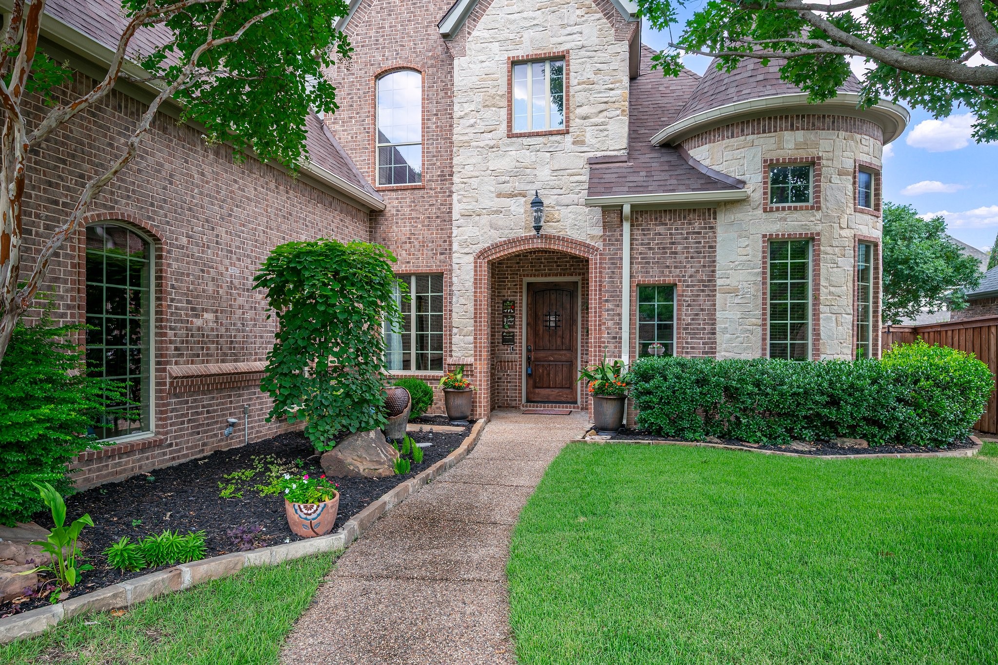 8116 Long Trail Drive North Richland Hills TX 76182
