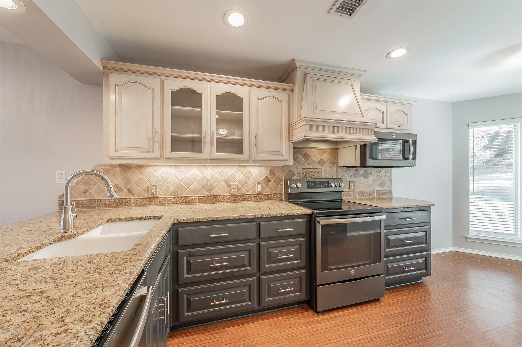 4218 Mojave Drive De Cordova TX 76049