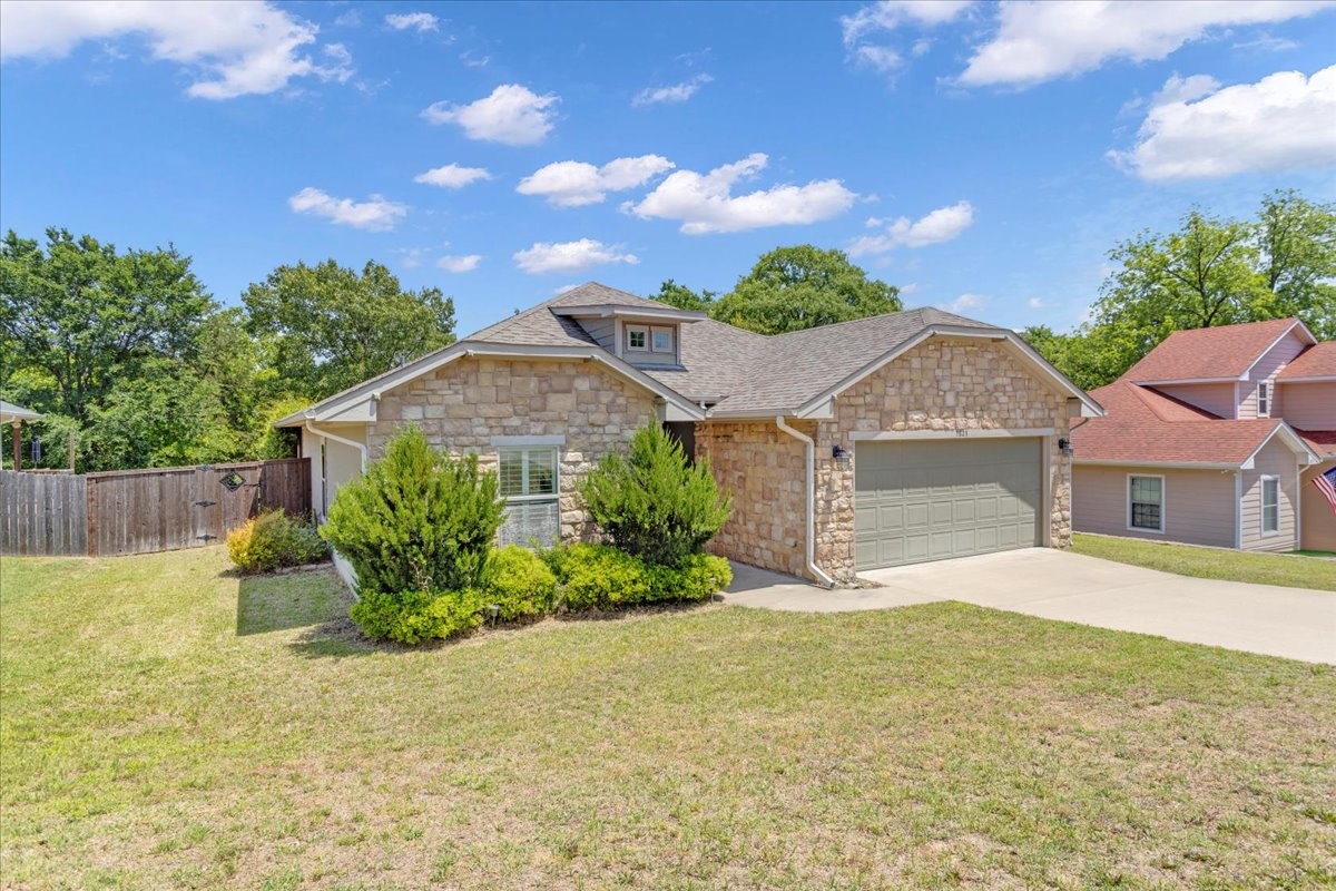 1823 Woodland Park Drive Denison TX 75021