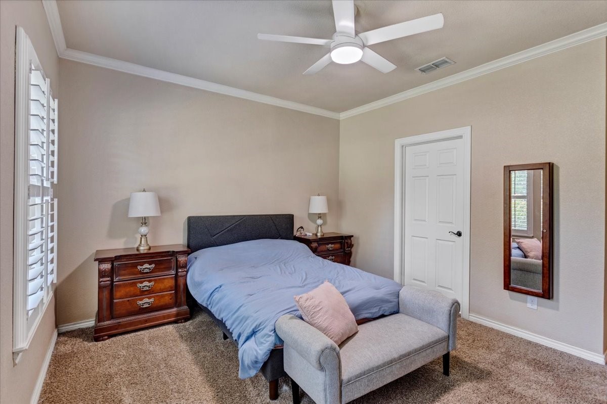 1823 Woodland Park Drive Denison TX 75021