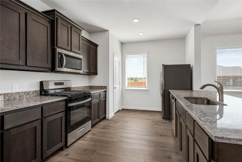 945 Cawthorne Trail Fort Worth TX 76108