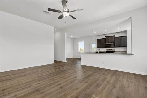 945 Cawthorne Trail Fort Worth TX 76108