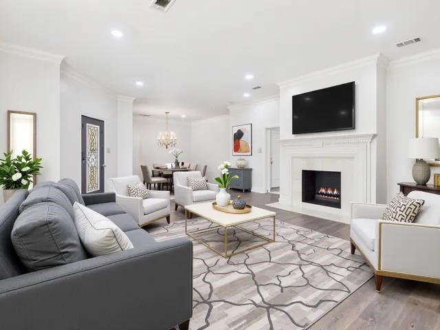 1178 E Oval Drive Athens TX 75751