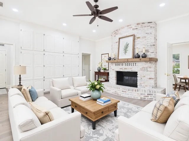 1178 E Oval Drive Athens TX 75751