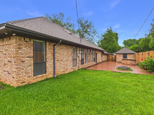 1178 E Oval Drive Athens TX 75751