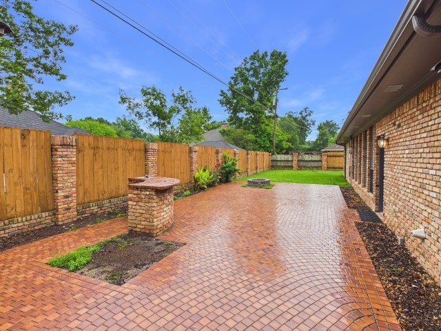 1178 E Oval Drive Athens TX 75751