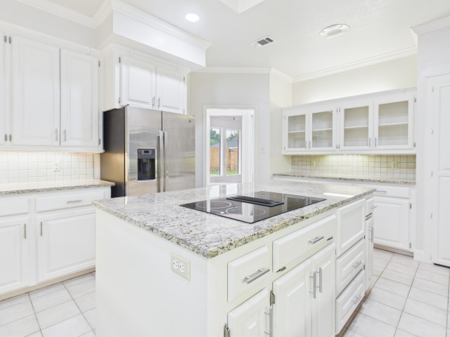1178 E Oval Drive Athens TX 75751