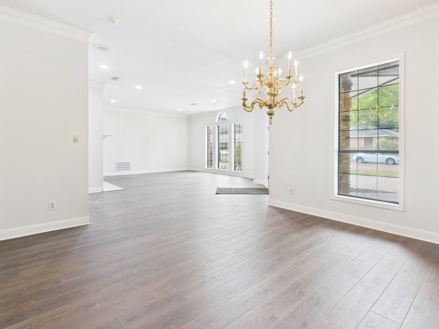 1178 E Oval Drive Athens TX 75751