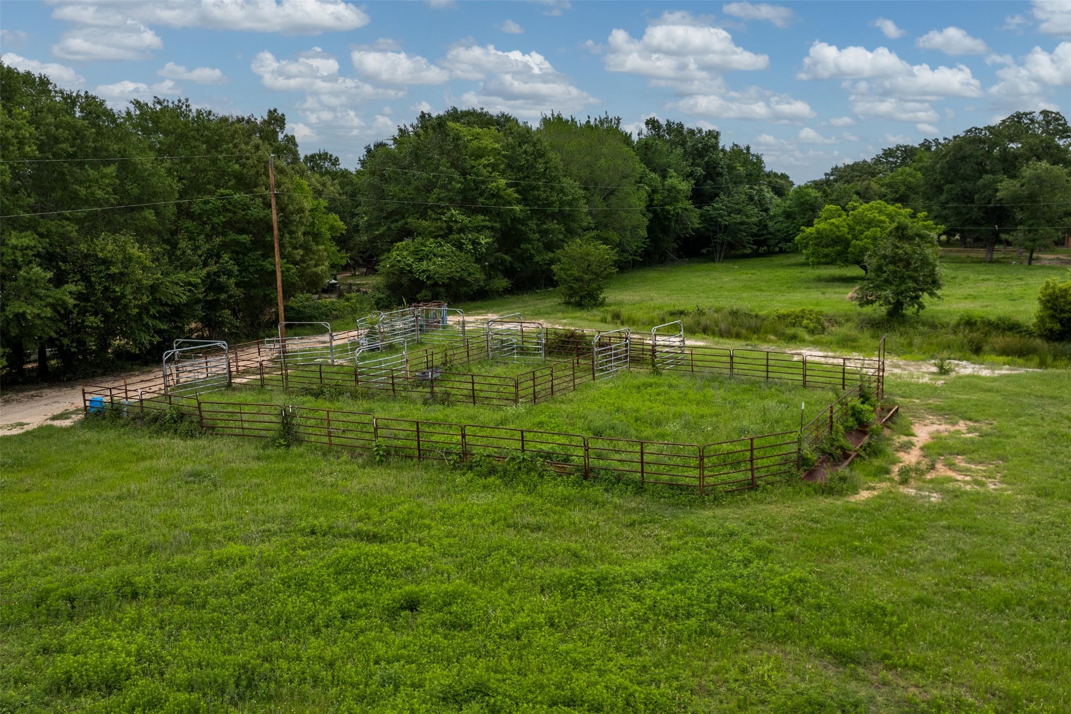 5520 County Road 1502 Athens TX 75751