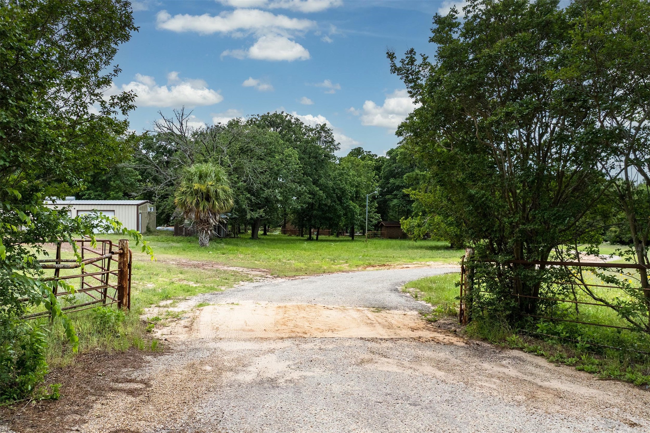 5520 County Road 1502 Athens TX 75751