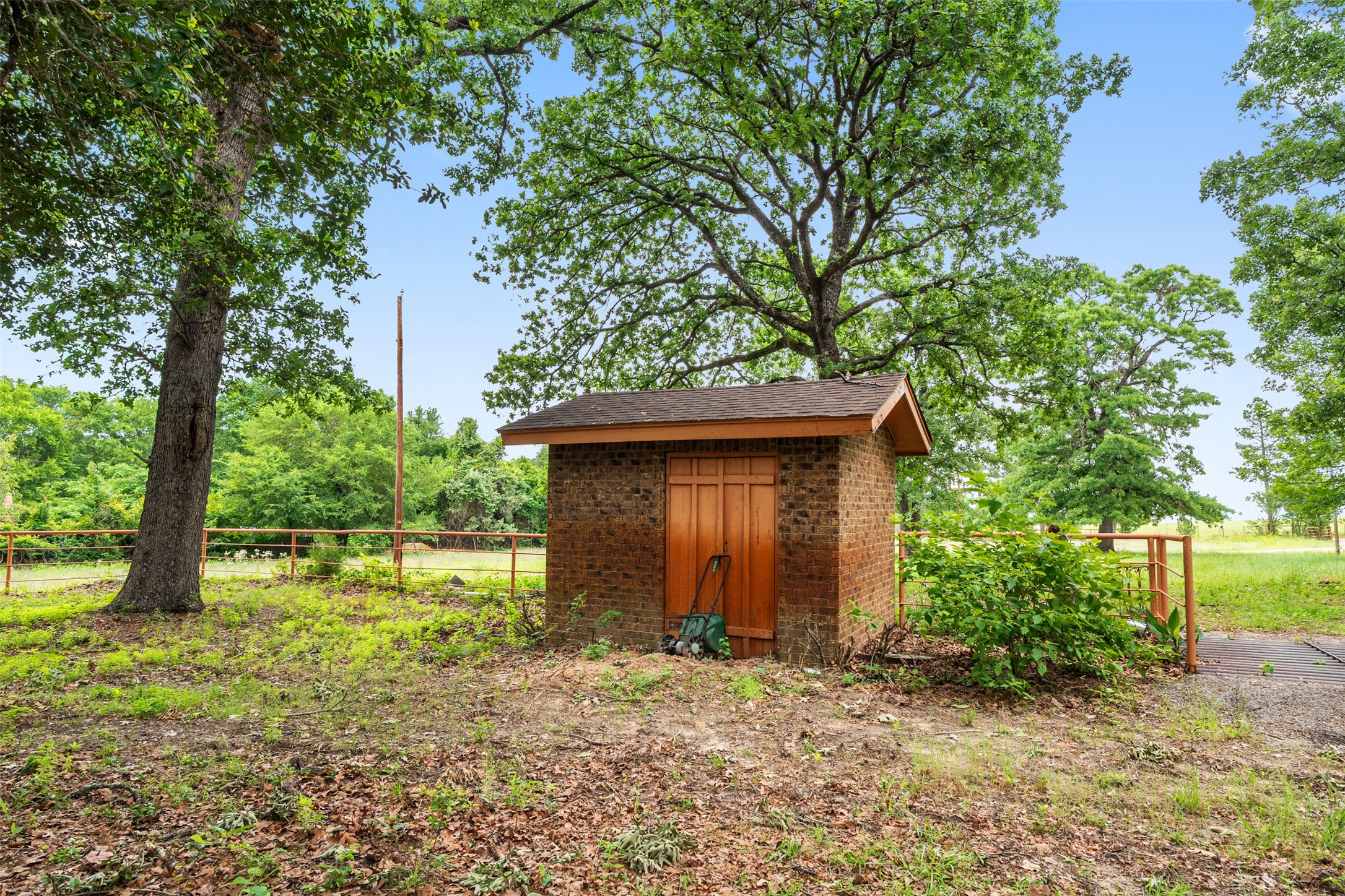 5520 County Road 1502 Athens TX 75751