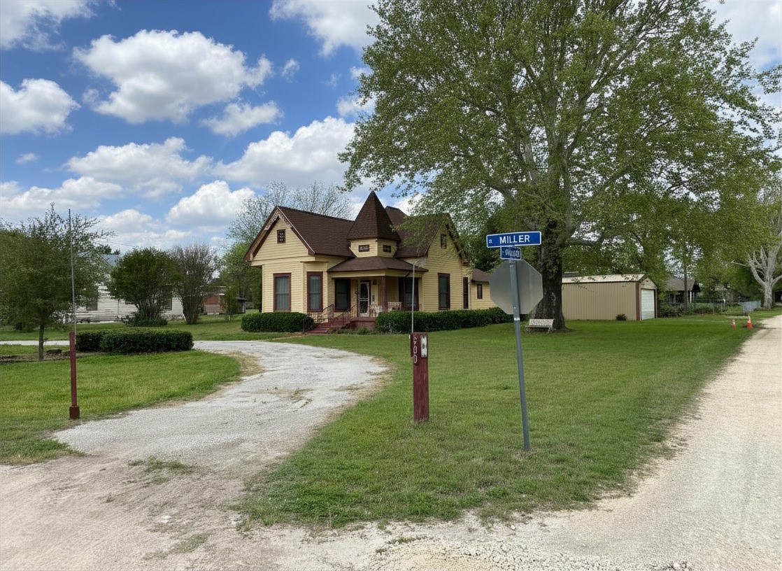 300 S Miller Street Rising Star TX 76471