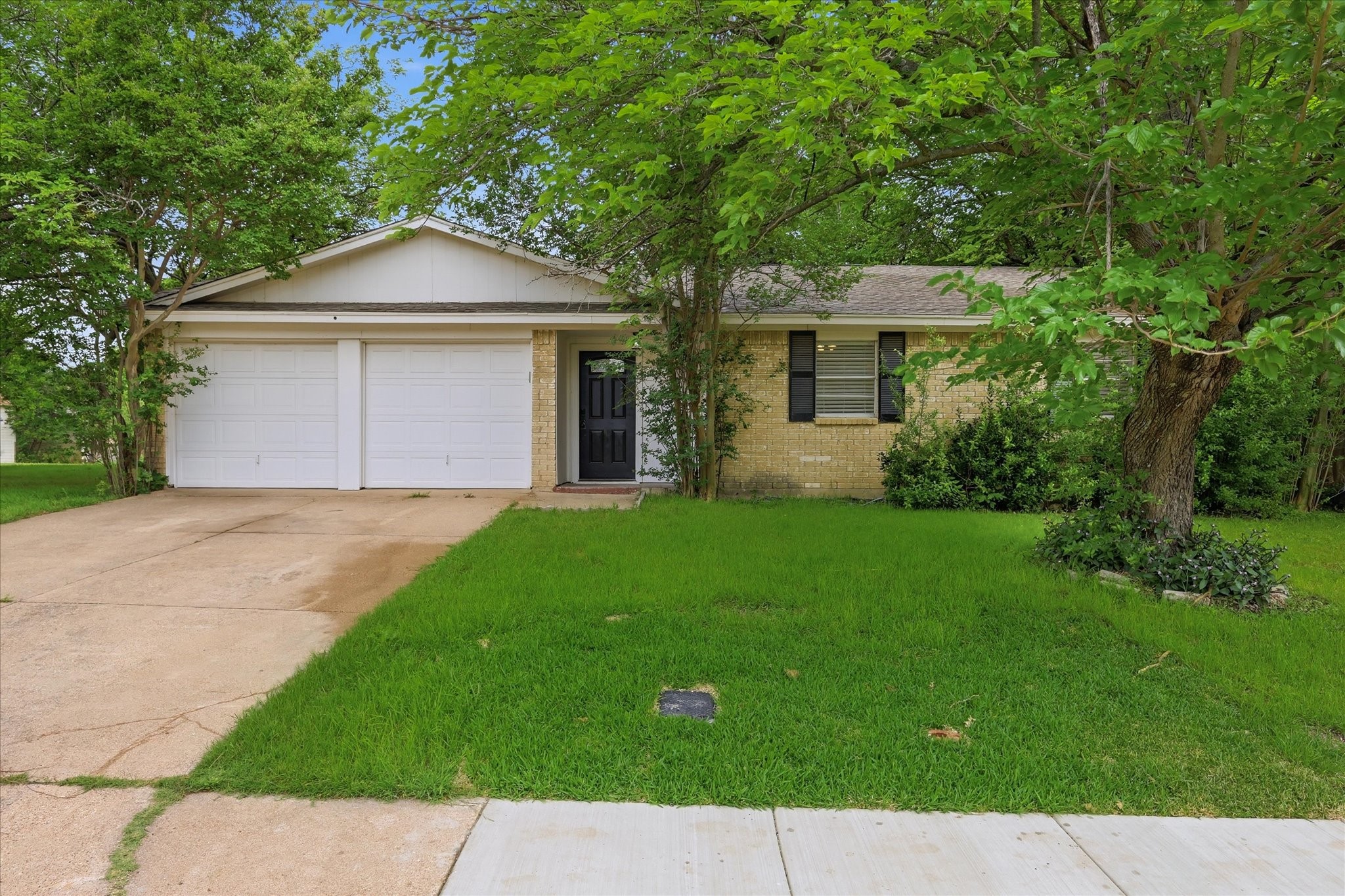 909 Bennett Street Cedar Hill TX 75104