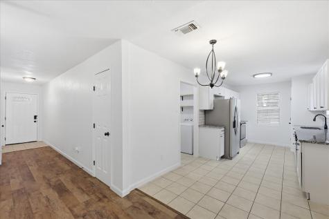 909 Bennett Street Cedar Hill TX 75104