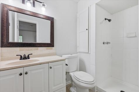 909 Bennett Street Cedar Hill TX 75104