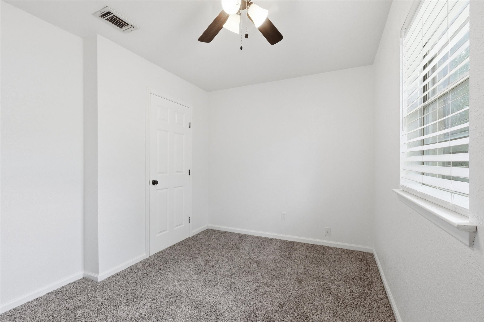 909 Bennett Street Cedar Hill TX 75104