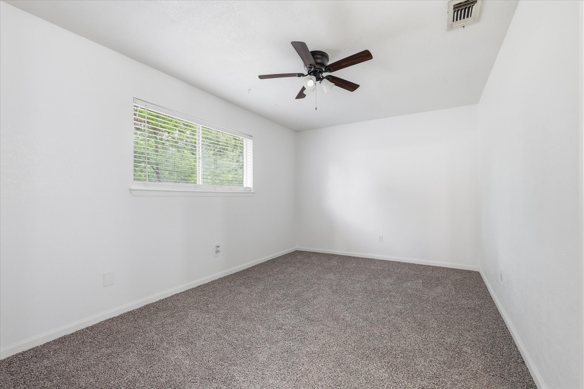 909 Bennett Street Cedar Hill TX 75104