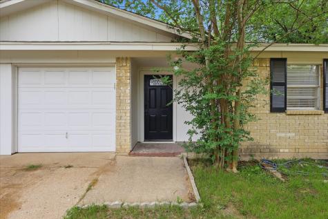 909 Bennett Street Cedar Hill TX 75104