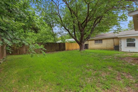 909 Bennett Street Cedar Hill TX 75104