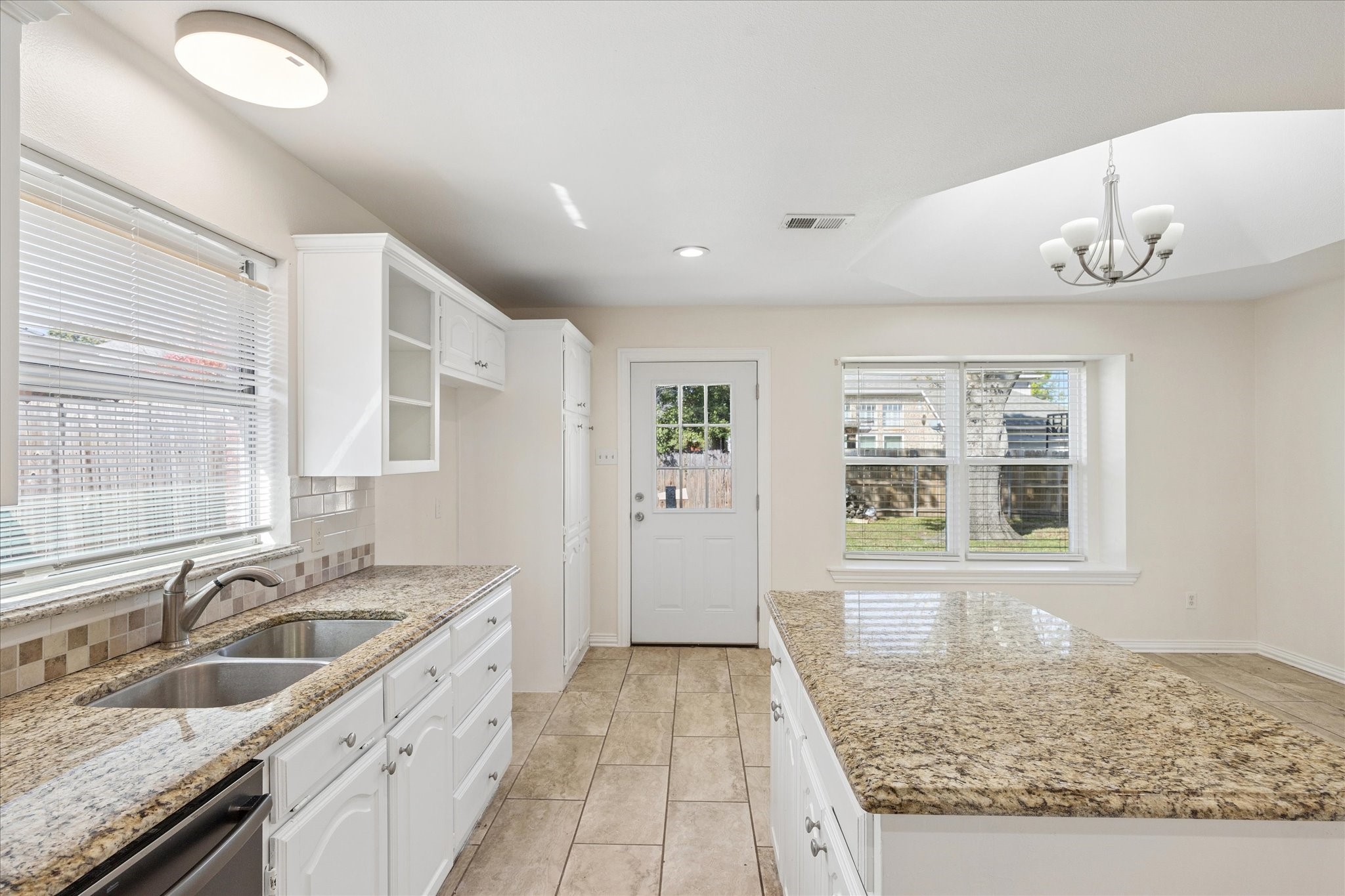 568 Cooper Street Grand Prairie TX 75052