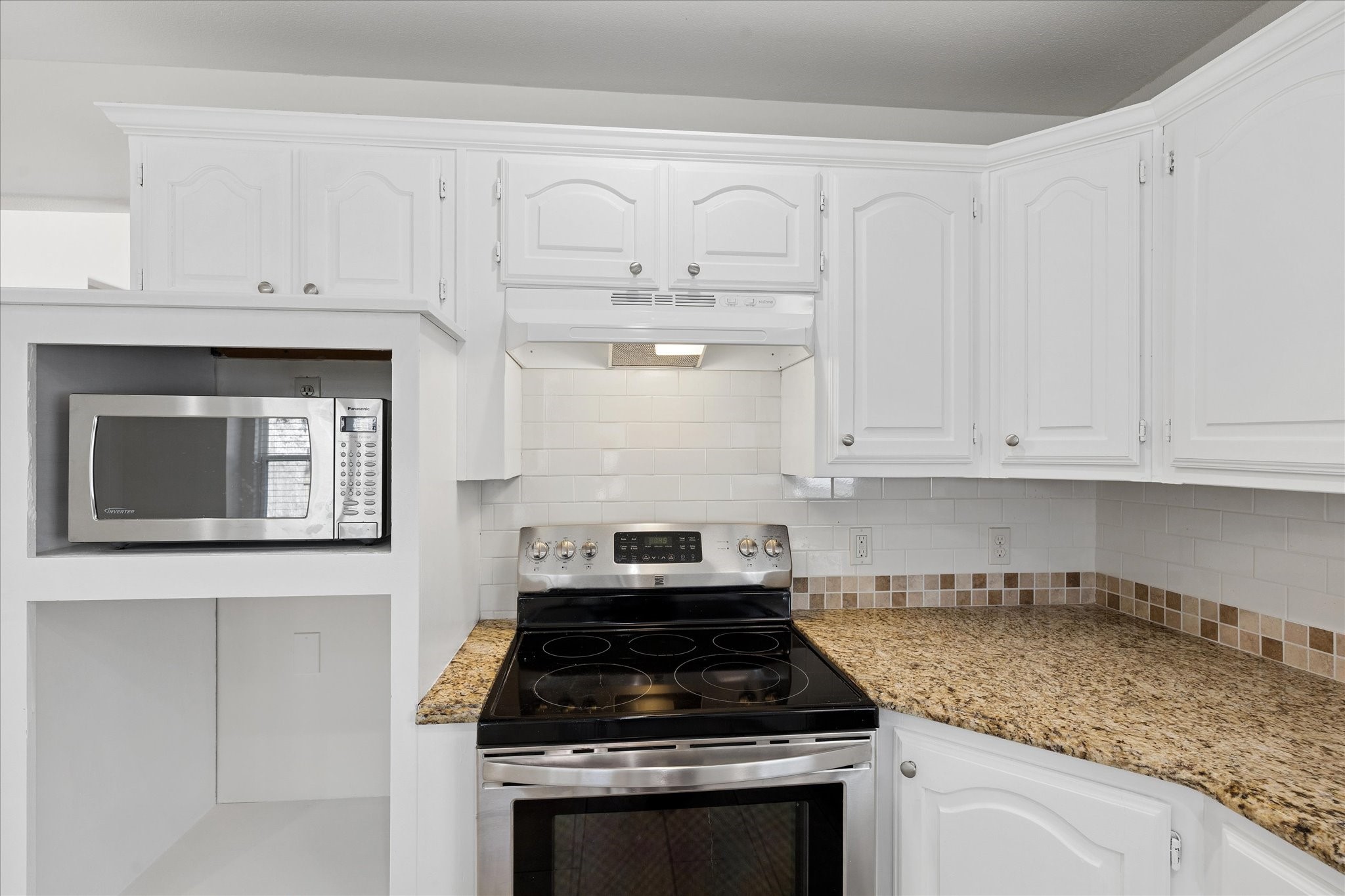 568 Cooper Street Grand Prairie TX 75052