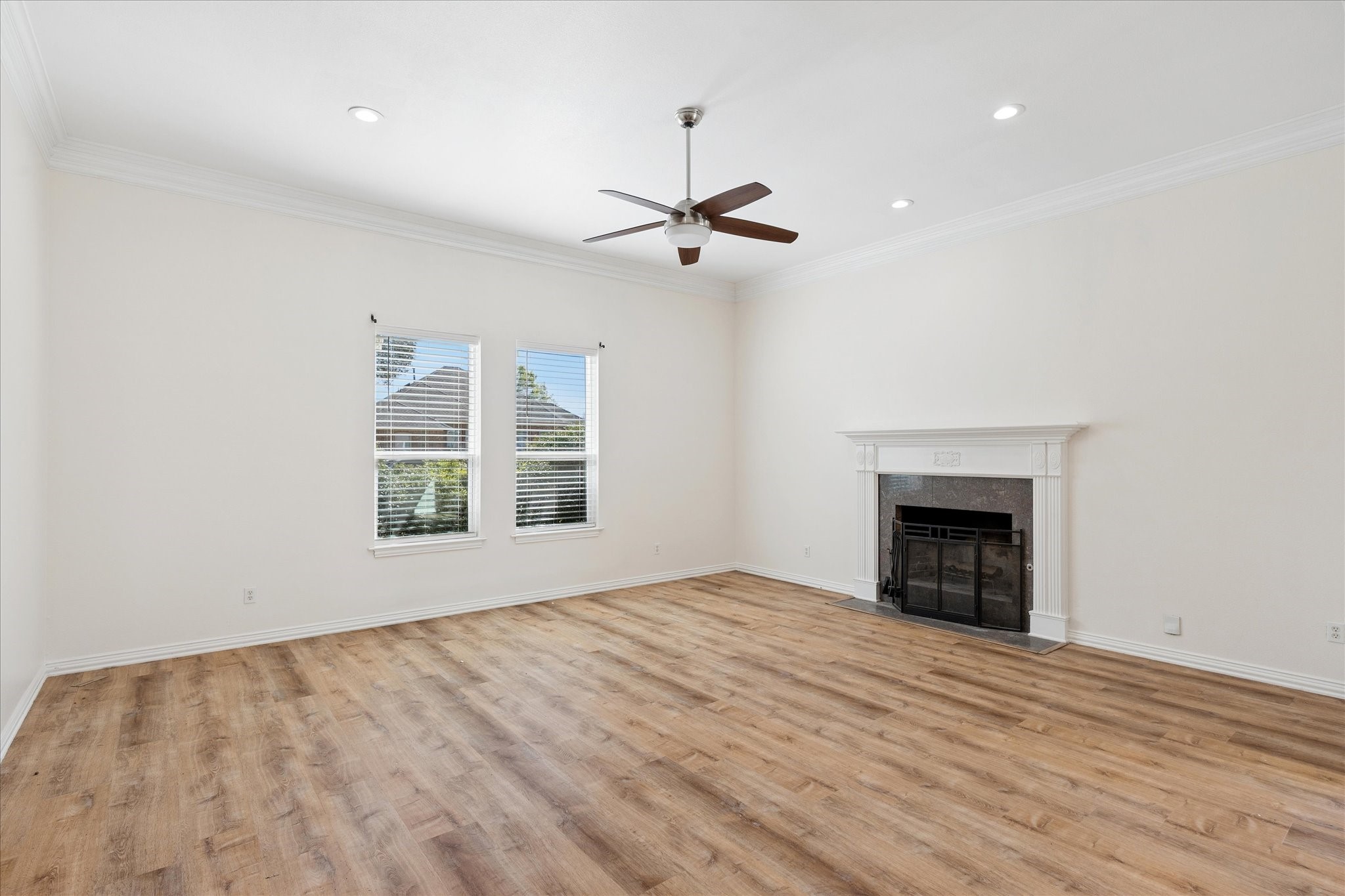 568 Cooper Street Grand Prairie TX 75052