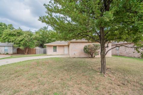 1138 Castlewood Court Desoto TX 75115