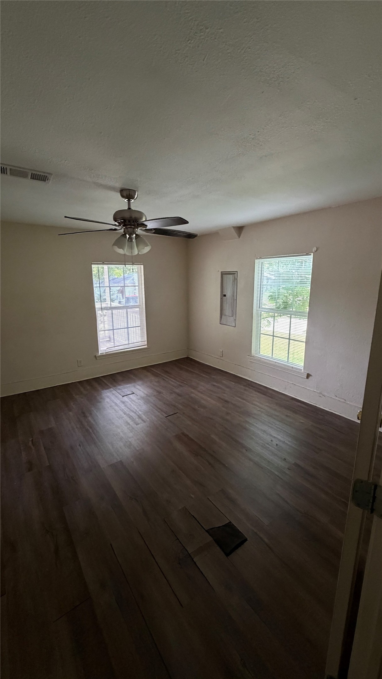 1104 15th Street SE Paris TX 75460