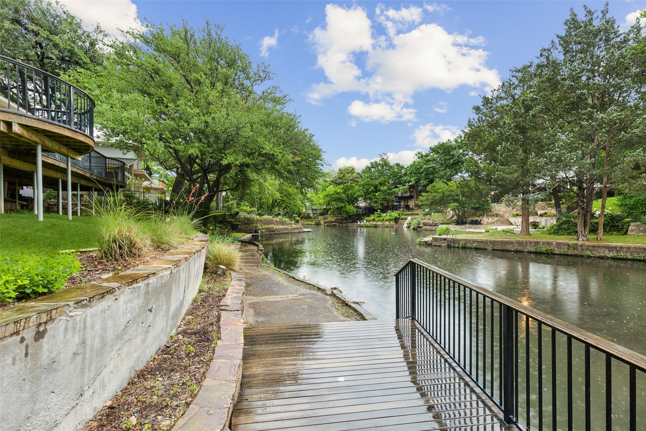 6640 Yosemite Lane Dallas TX 75214