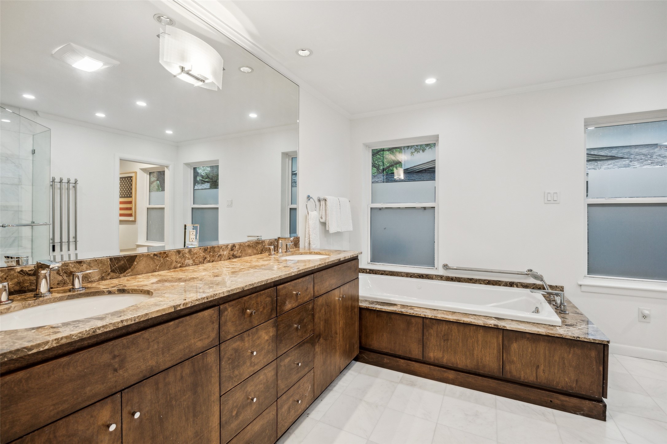 6640 Yosemite Lane Dallas TX 75214