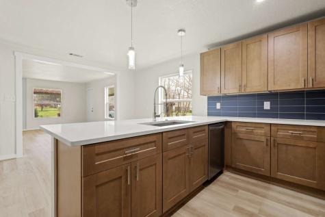 2340 Harris Lane Haltom City TX 76117