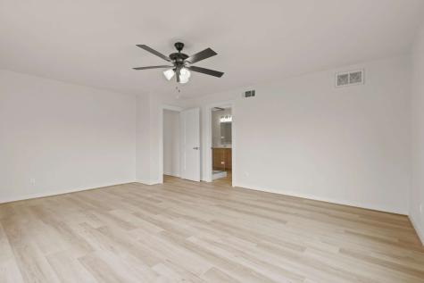 2340 Harris Lane Haltom City TX 76117