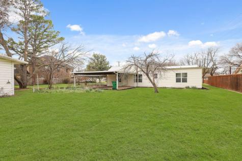 2340 Harris Lane Haltom City TX 76117