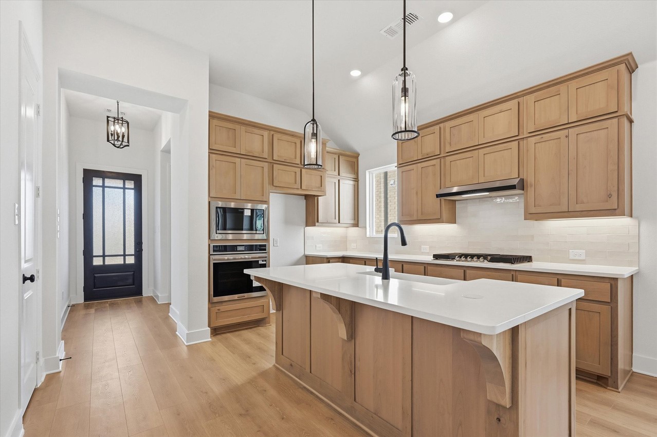 2068 Cuellar Way Van Alstyne TX 75495