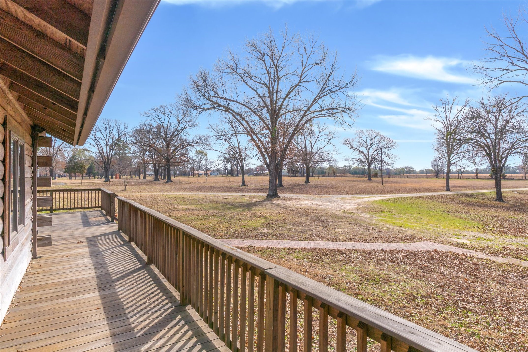 807 Vz County Road 1928 Edgewood TX 75117