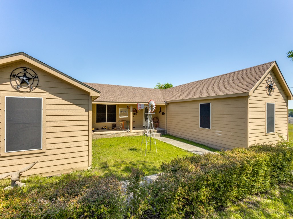 5215 County Road 413 Melissa TX 75454
