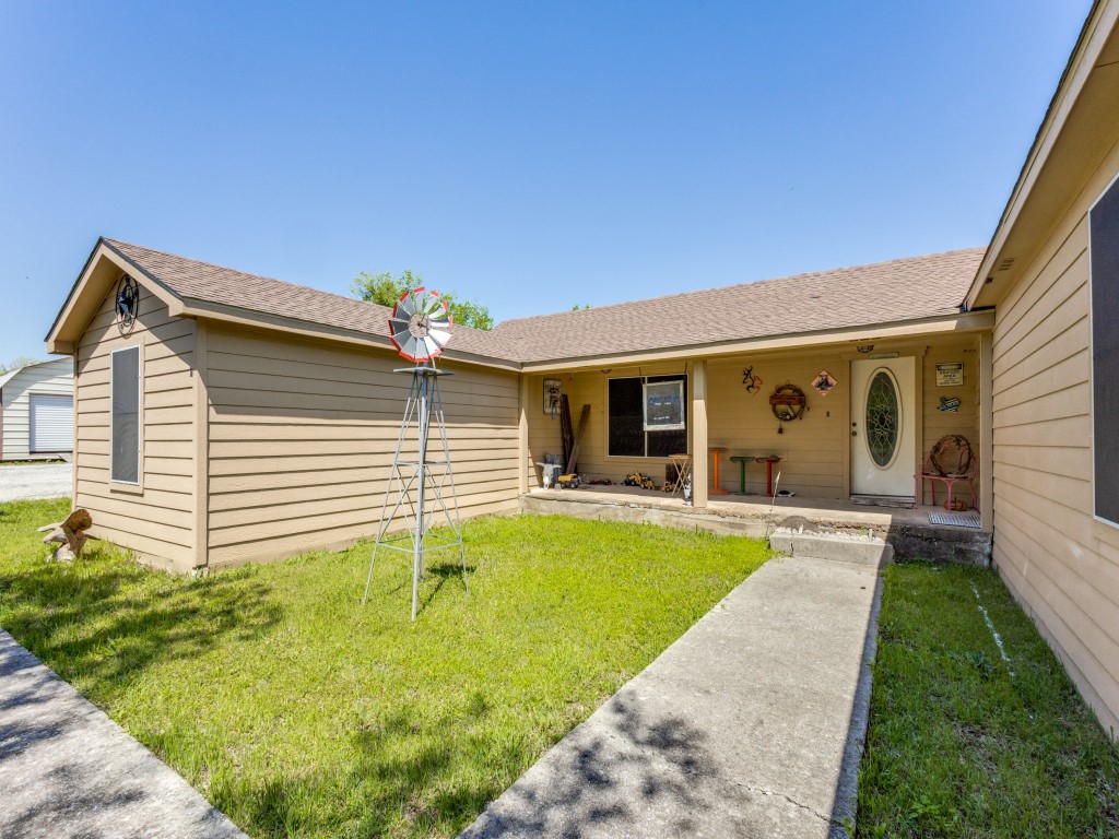 5215 County Road 413 Melissa TX 75454