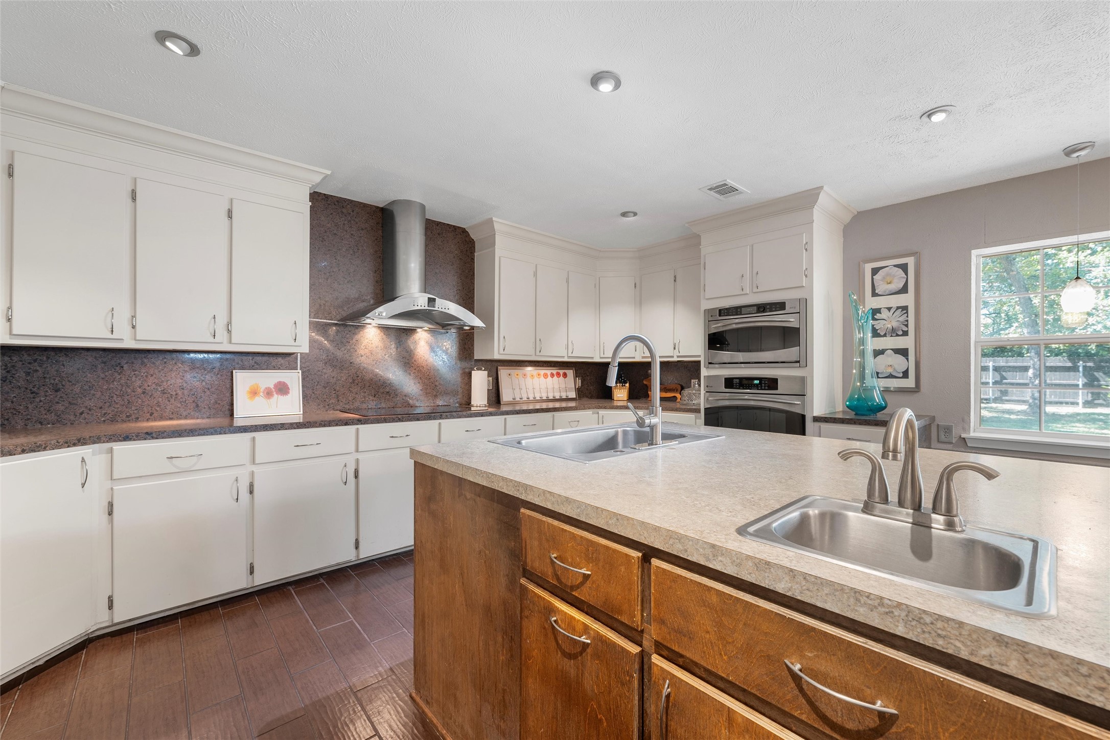 105 Gail Drive Waco TX 76708