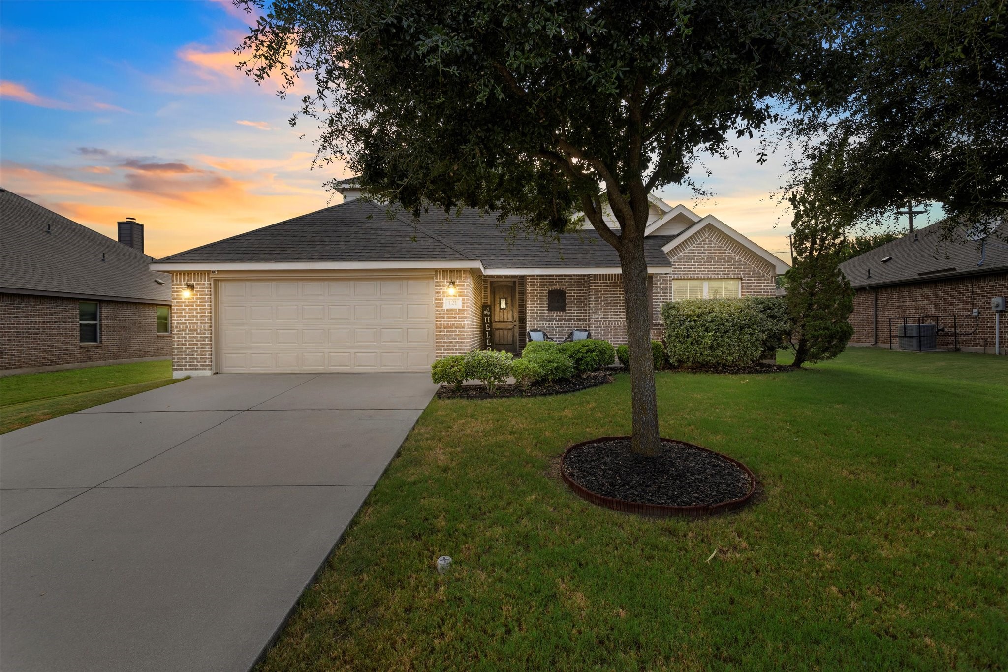 121 Sierra Drive Waxahachie TX 75167