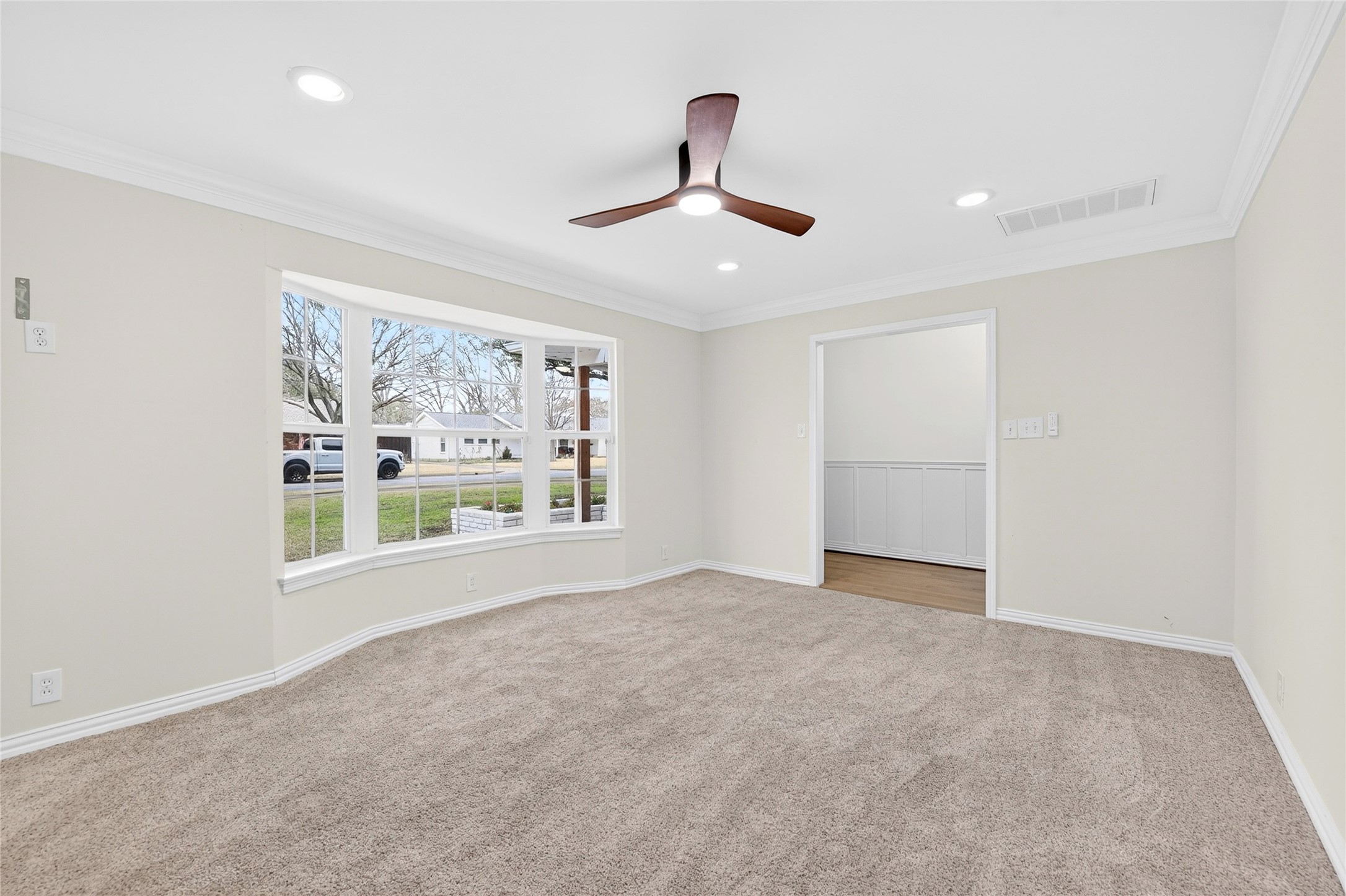 3028 Lavita Lane Farmers Branch TX 75234