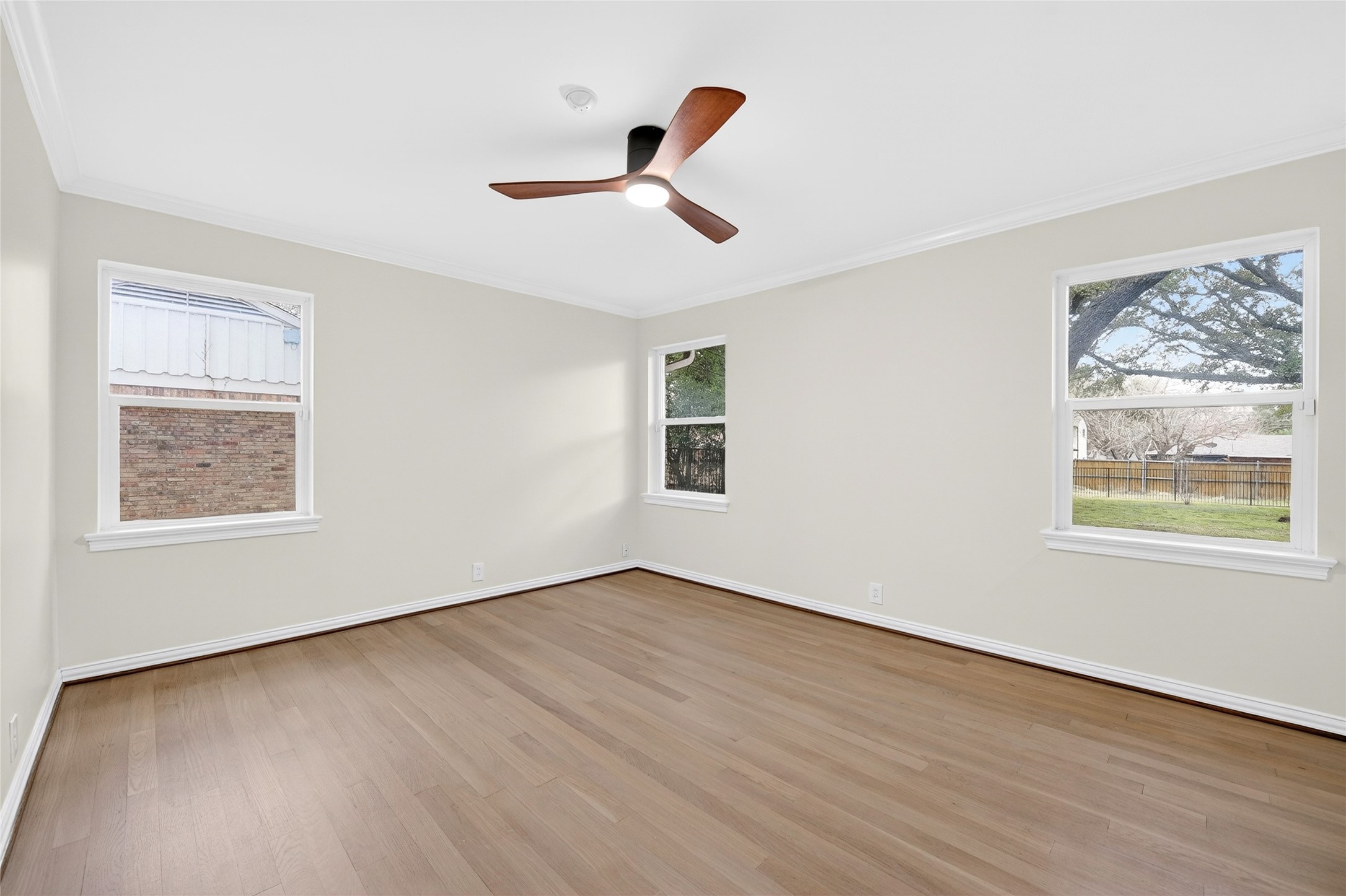 3028 Lavita Lane Farmers Branch TX 75234
